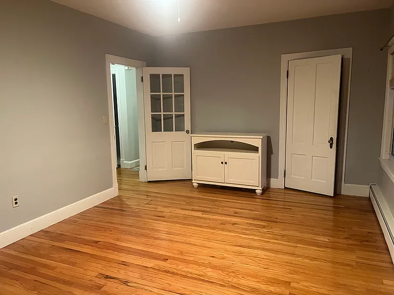 150 Park St #2 — Photo 4
