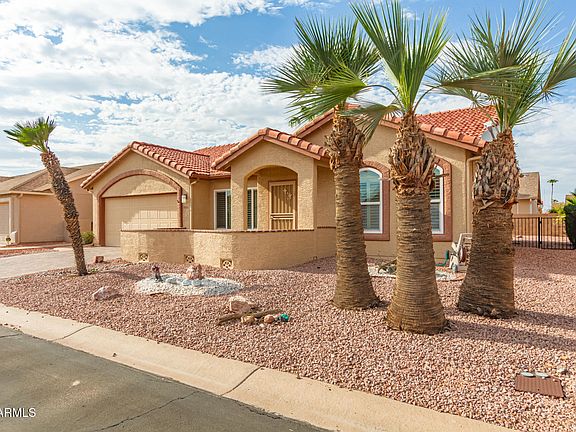 2nd image of 1530 E DESERT INN Drive