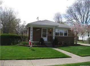 25101 Hass St, Dearborn Heights, MI 48127