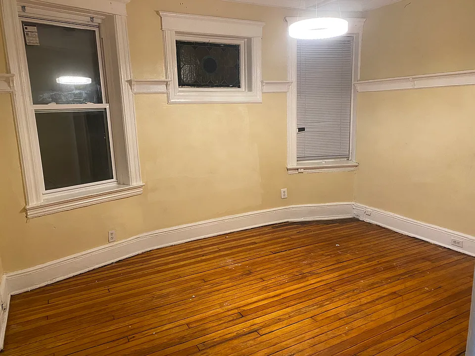 40.5 Gardner Ave