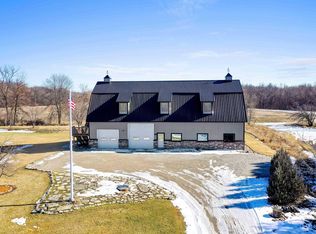 3726 Nicolet Dr, Green Bay, WI 54311