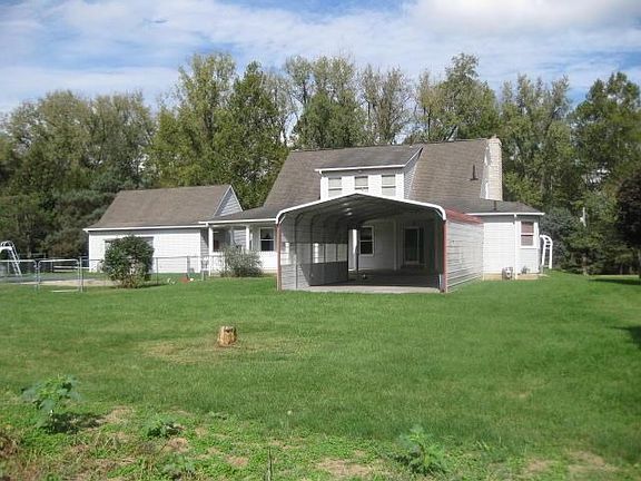 4th image of 150 Irving Wick Dr E