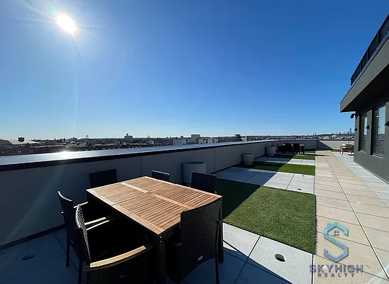 Rented by Skyhigh Realty NYC LLC | media 2