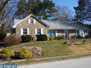 416 Newbold Rd, Jenkintown, PA 19046