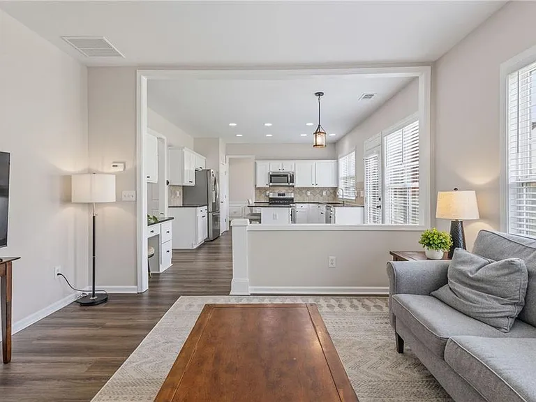 3676 Ramsey Cir SW — Photo 12