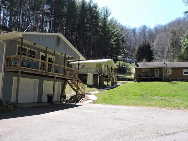Baldridge Dr — Photo 3