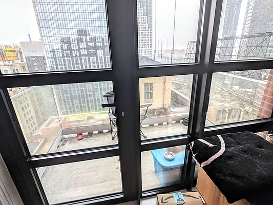 Rented by EXR | media 4