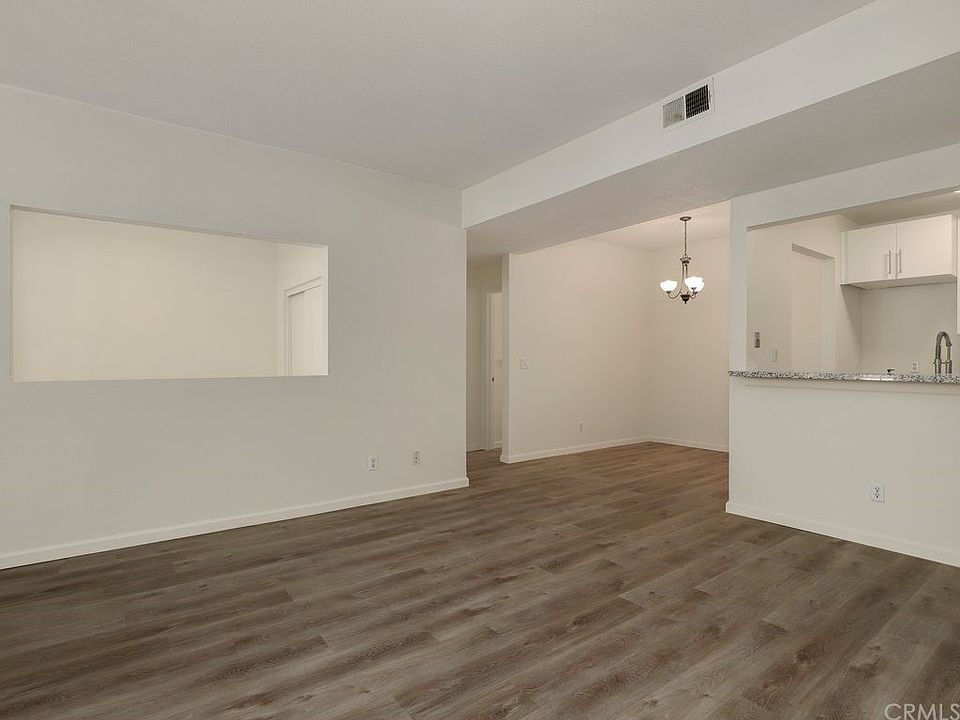 24103 Del Monte Dr Valencia CA Zillow