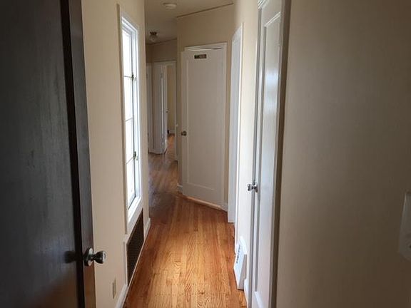5th image of 2932 Judah St
