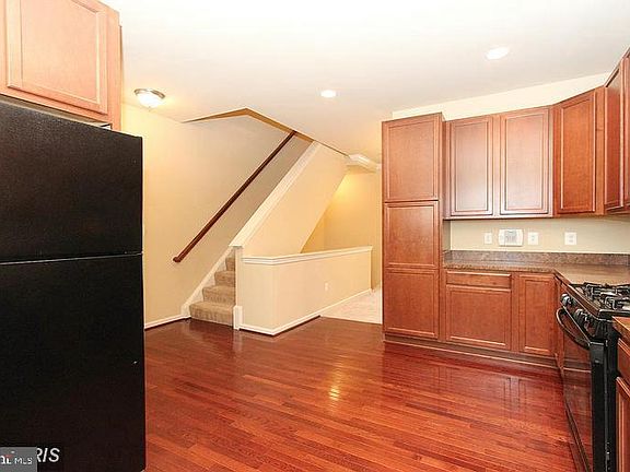 3rd image of 2920 Chinkapin Oak Ln