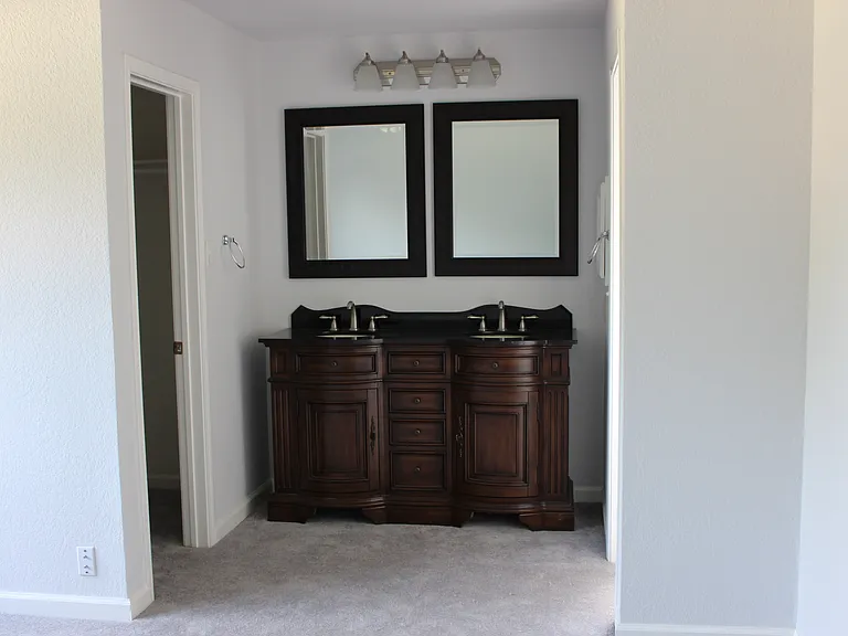812 Shannon Dr — Photo 12