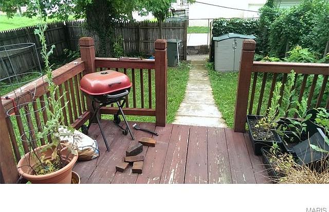 2nd image of 4400 Washington Blvd