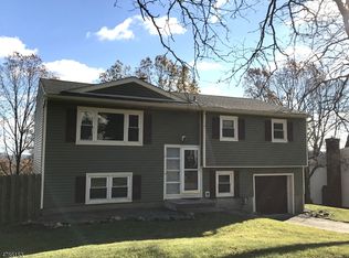52 White Birch Dr, Rockaway Boro, NJ
