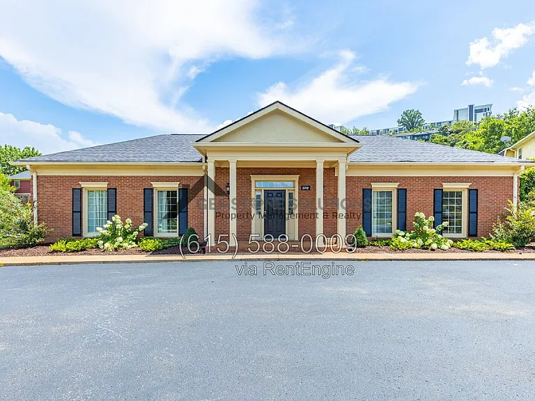 717 Fox Ridge Dr — Photo 30