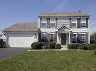 1437 Chestnut Ln, Yorkville, IL 60560