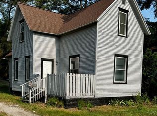 871 Wood St, Muskegon, MI 49442