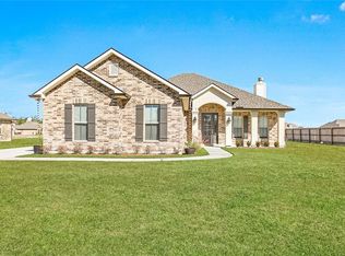 9563 Raintree Ln, Waggaman, LA 70094