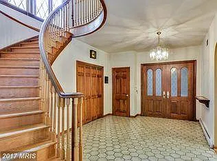 109 Norman Ave — Photo 13