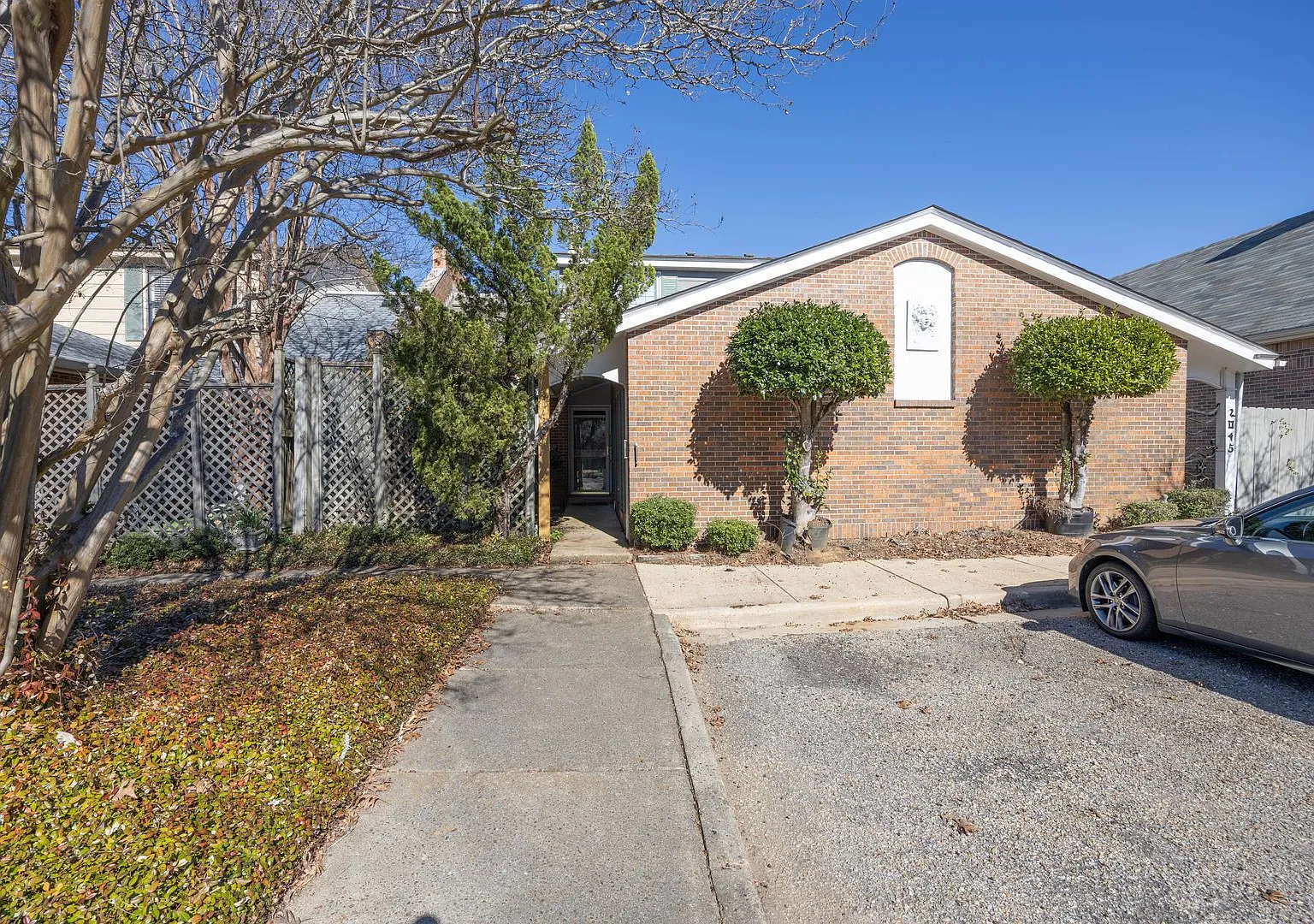 2043 Hazel Hedge Ln. — Photo 1