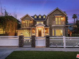 10161 Valley Spring Ln, North Hollywood, CA 91602