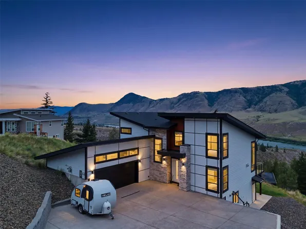 3100 Kicking Horse Dr #3, Kamloops, BC V2E 0B8