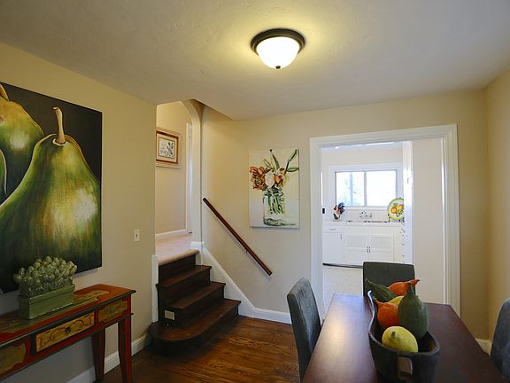 3rd image of 469 Garden Ave