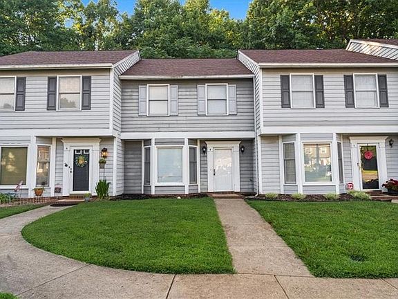 2nd image of 365 E Montcastle Dr Unit B