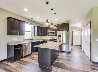 1710 Misty Cir, Buffalo, MN 55313