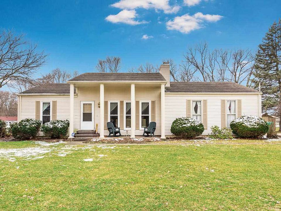 1st image of 53581 Woodard Ct