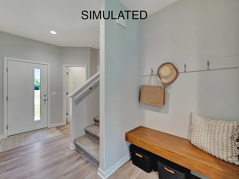 2521 W B St — Photo 3