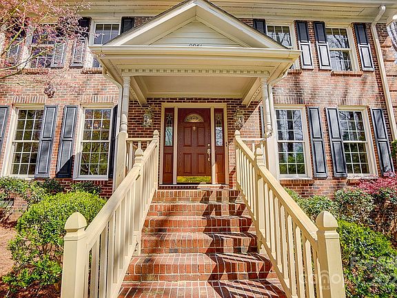3rd image of 9951 Providence Forest Ln