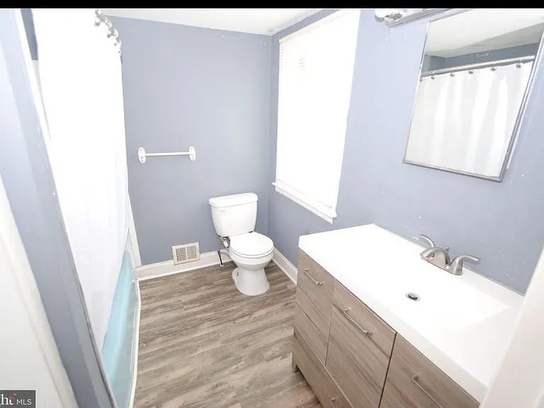 1209 High St #1209 — Photo 10