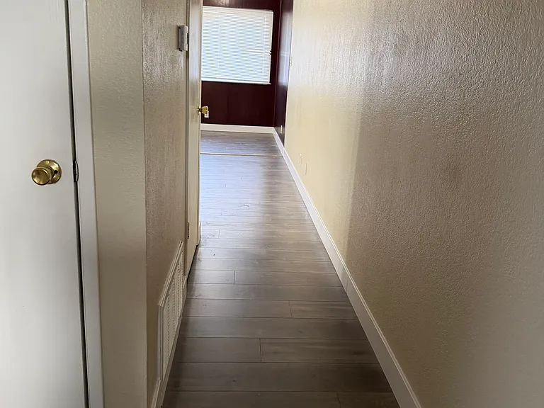 123 La Fresa Ct #4 — Photo 6