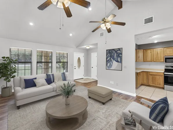 1848 LAKEVIEW DR, Canyon Lake, TX 78133