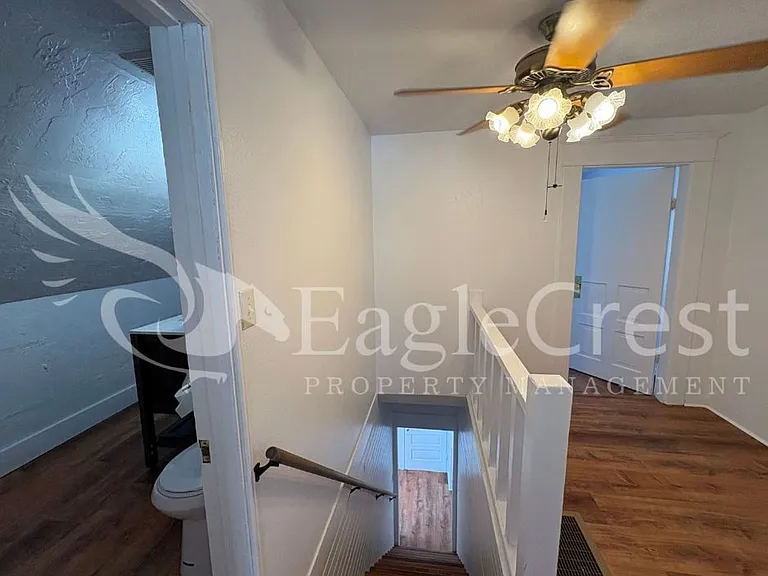 706 S College Ave — Photo 50