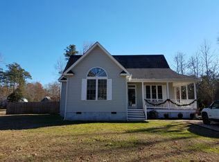 12429 Pine Trl, Gloucester, VA 23061