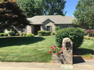 7211 Stonebridge Rd, Newburgh, IN 47630