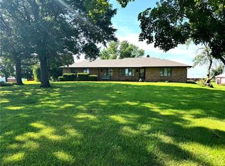 P 24984th Hwy, Gallatin, MO 64640