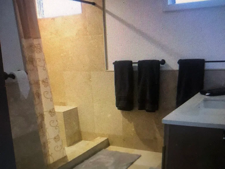 1377 Akahai St — Photo 5
