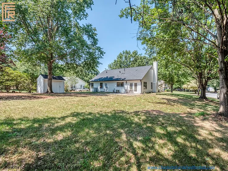 2528 Birnen Dr — Photo 32