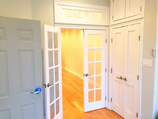 Rented by Rapid Realty Cobble Hill | media 49