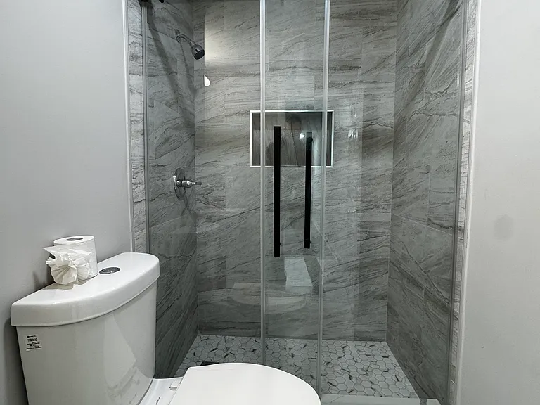 45-51 Cowles St #45 — Photo 14