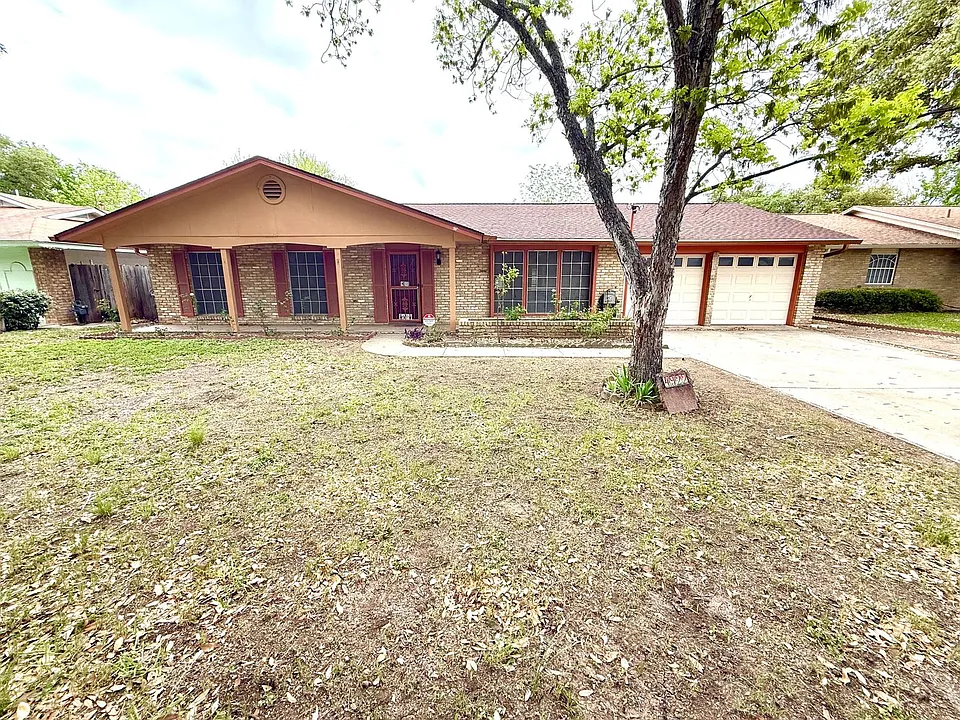 4922 Lambeth Dr