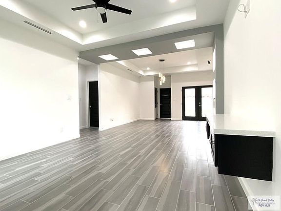 5th image of 6216 Yera St