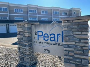 279 Minnesota Ave W APT 102, Glenwood, MN 56334