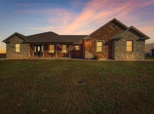 12582 Par Ln, Sainte Genevieve, MO 63670