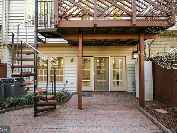 2nd image of 707 Hawkins Way