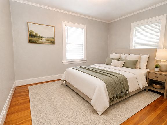 5th image of 7 Cedar St APT 1