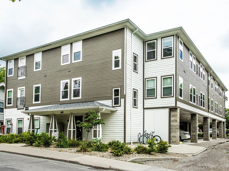 1st image of 609 S Henderson St #17588487