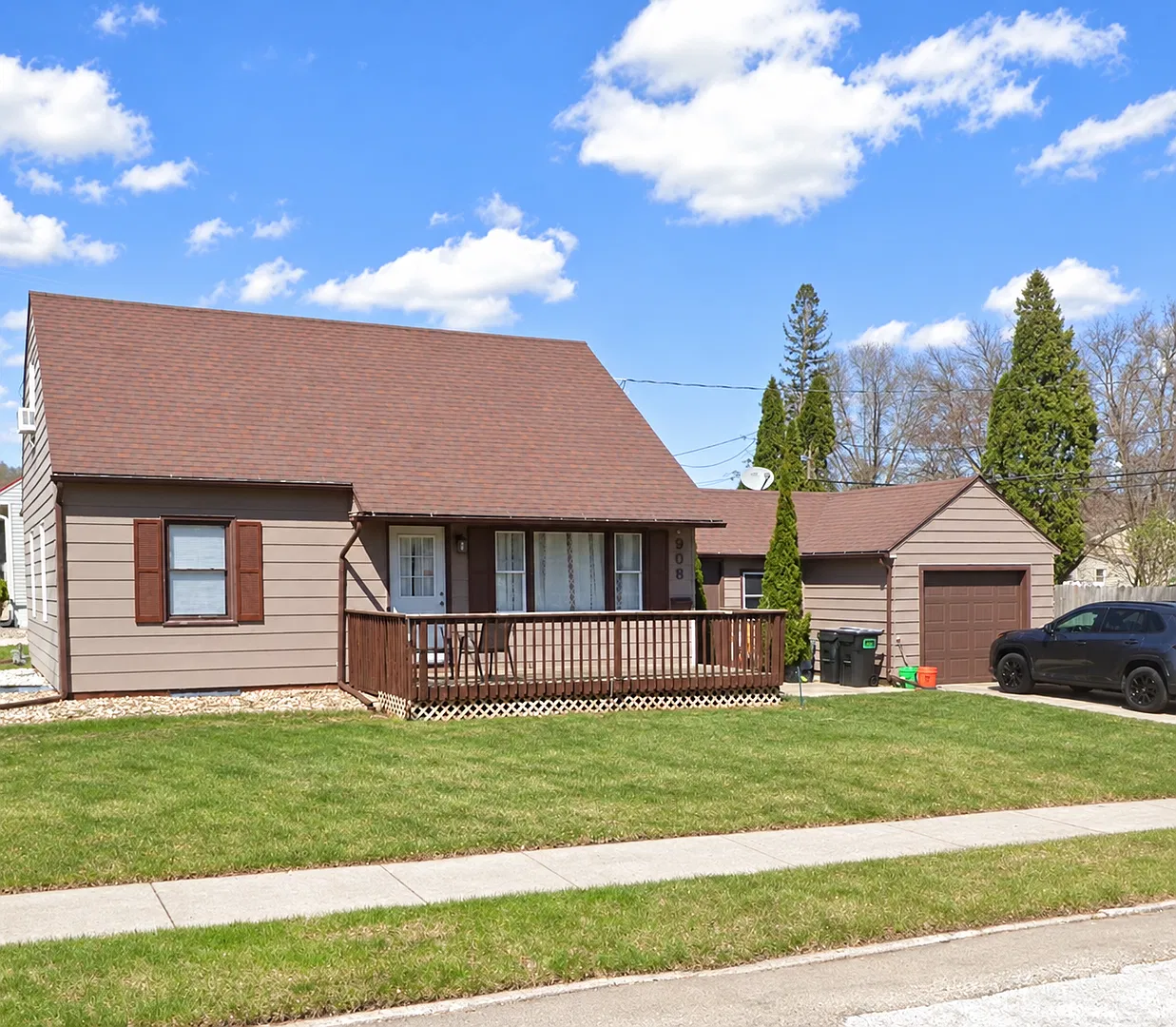 Coming Soon! NW, Rochester 3 Bedrooms 1 Bathroom 1-Car Attached Garage Available November 2026 — Photo 1